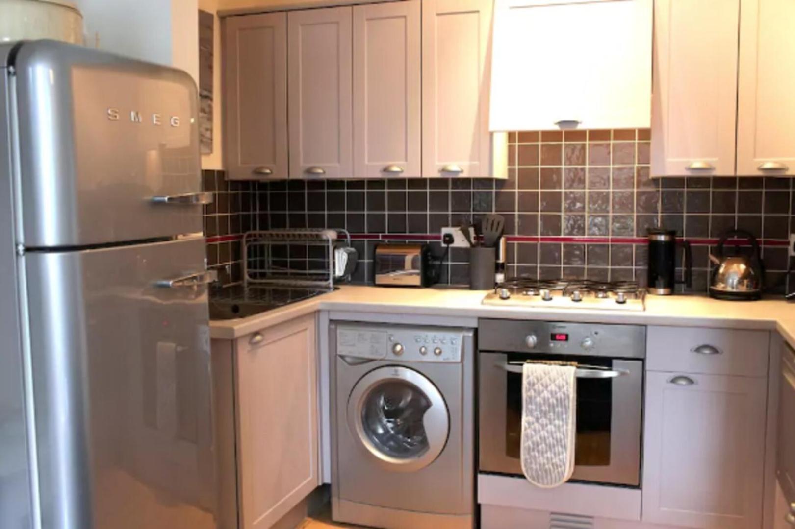 Trendy 2Bd Flat In West Hampstead Lägenhet London Exteriör bild
